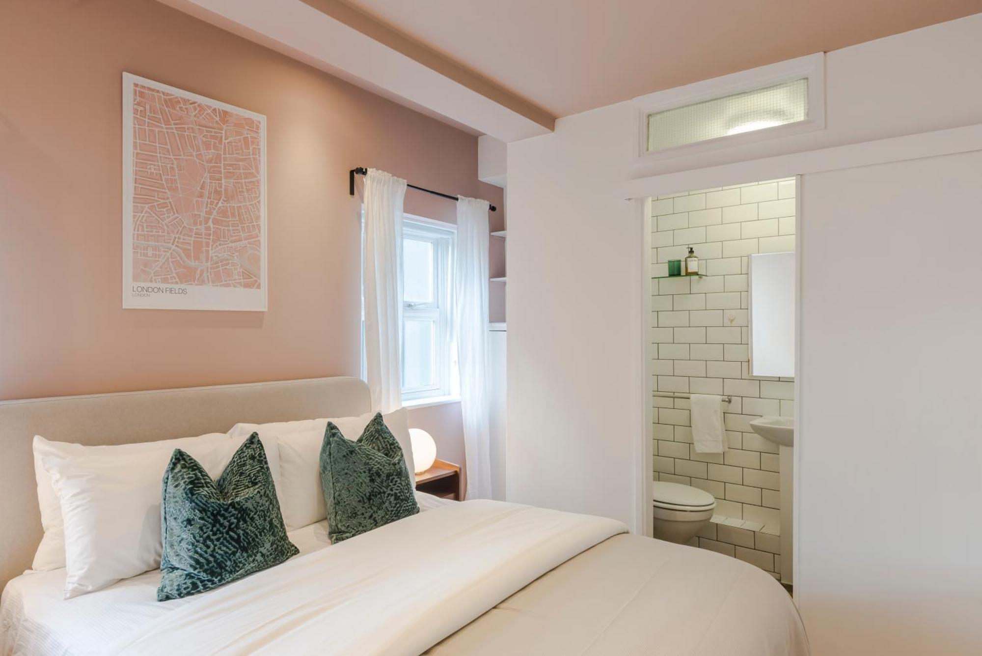 Bijou Flat On Broadway Market ロンドン エクステリア 写真